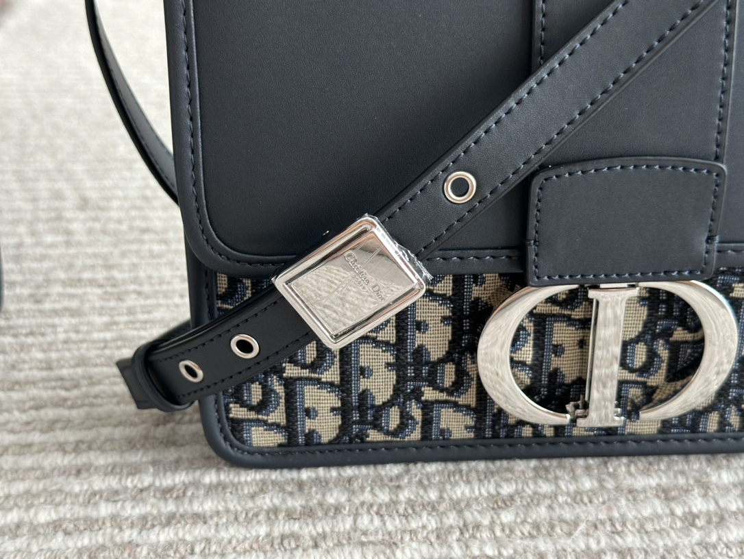 Dior Beige Quilted Bag 774