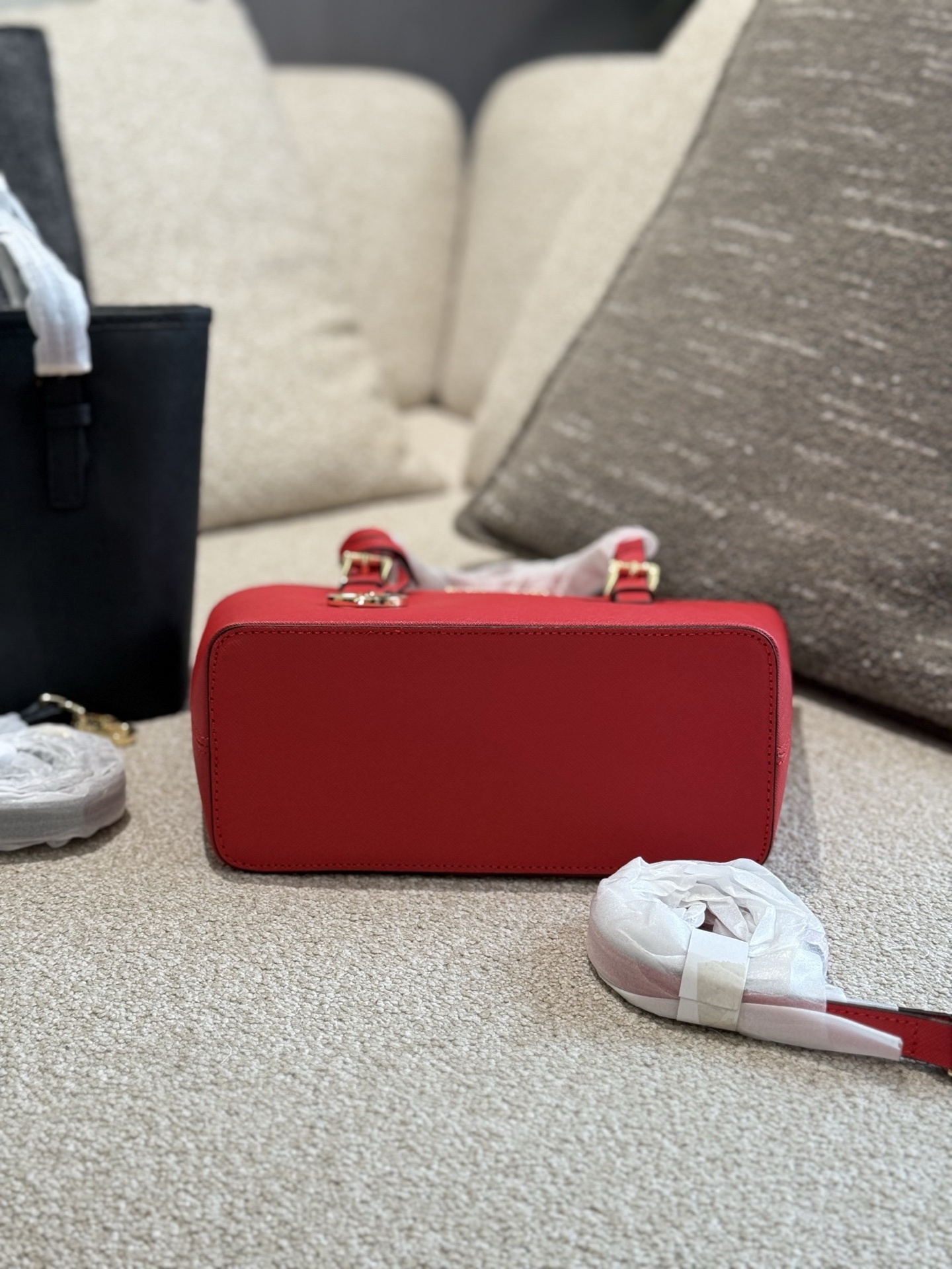MK Red Statement Bag 006