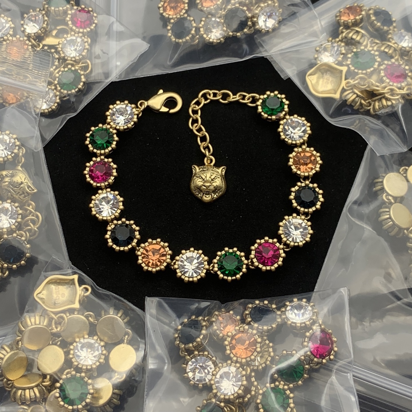 Gucci Gold Vintage-Inspired Bracelet 247