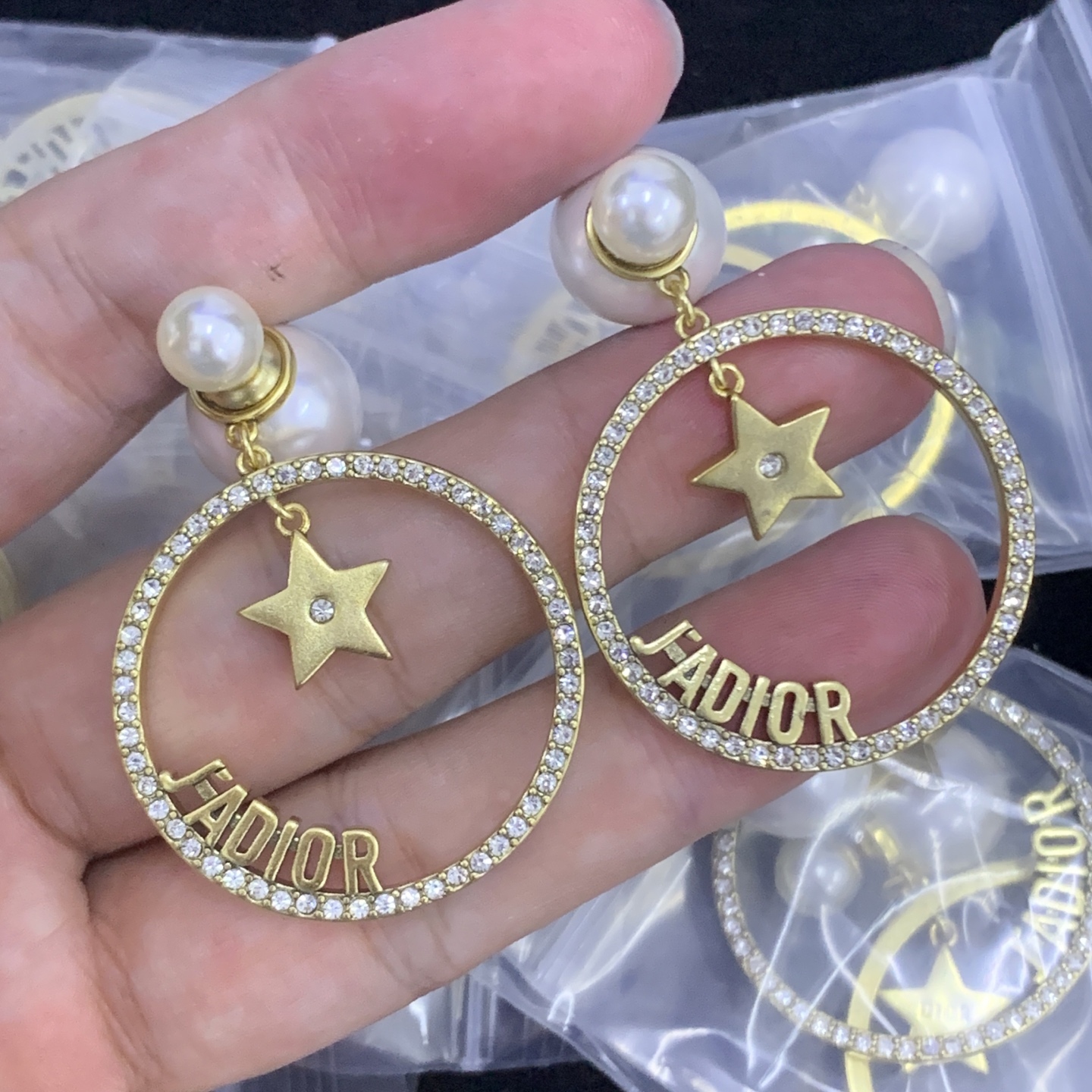 Dior Rose Gold Logo-Accented Earrings 128