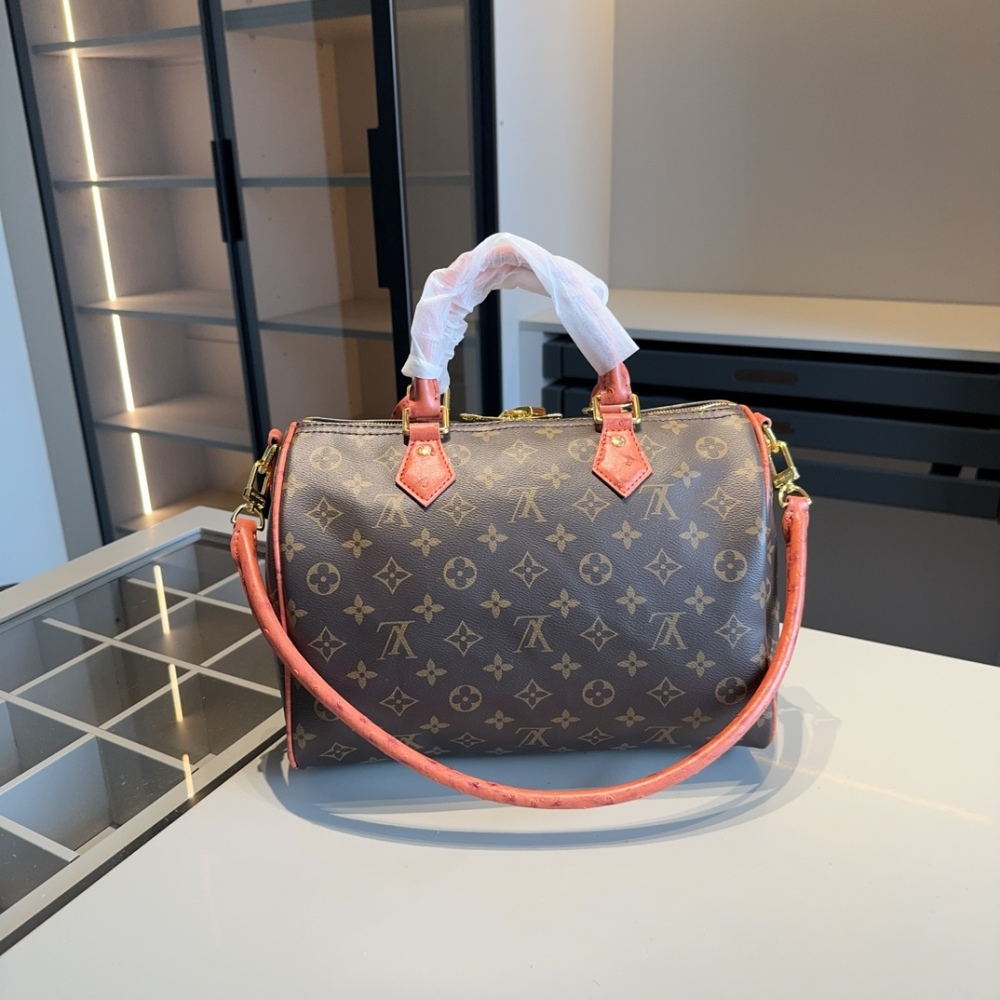 LV Rose Gold Quilted Bag Speedy leather Speedy Soft 30 Dark