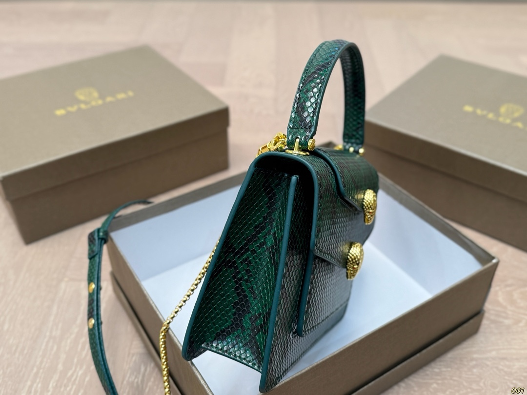 BVLGARI Green Vintage-Inspired Bag 198