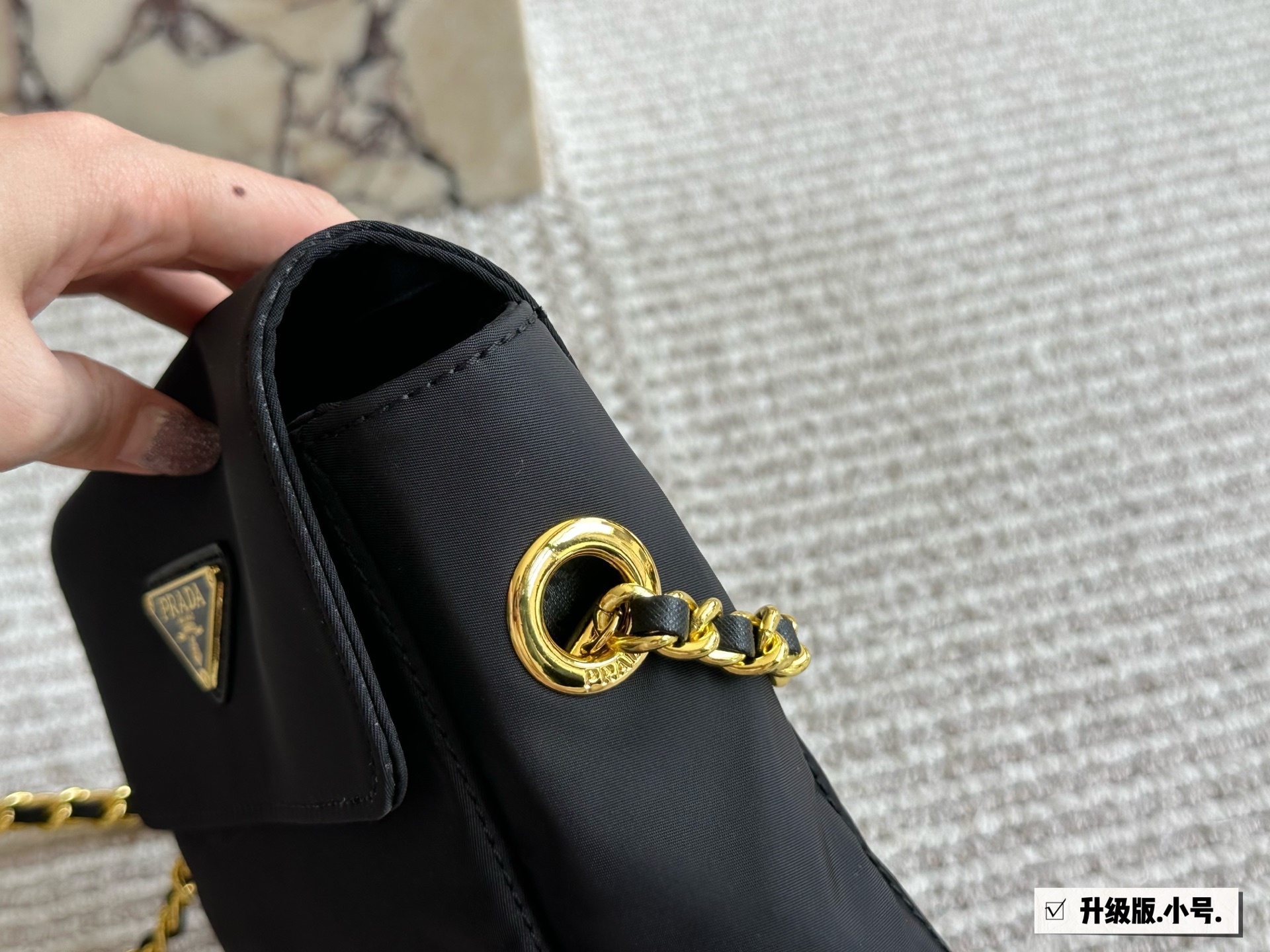 Prada Gold Logo-Accented Bag vintage 003