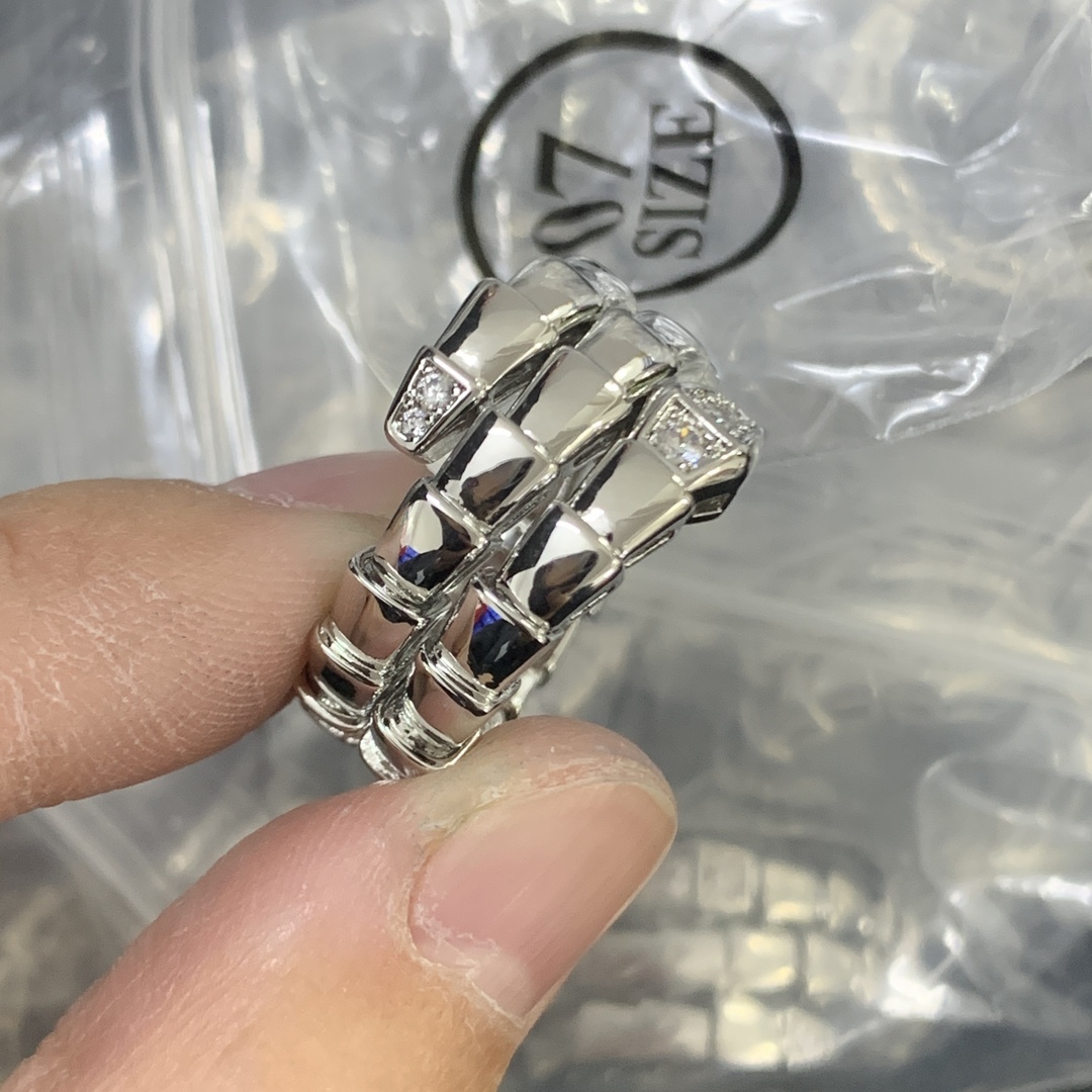 BVLGARI ring 072