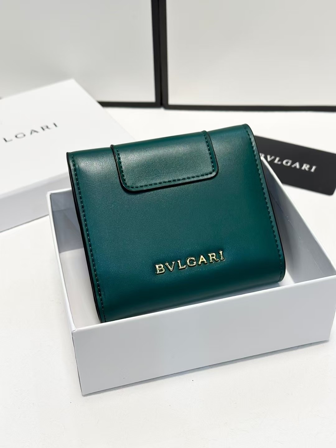 BVLGARI Green Logo-Accented Bag 205