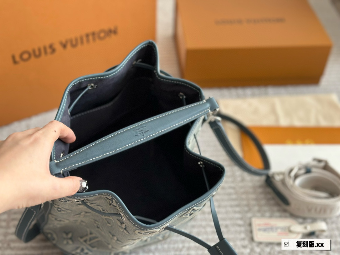 LV Silver Quilted Bag 1592