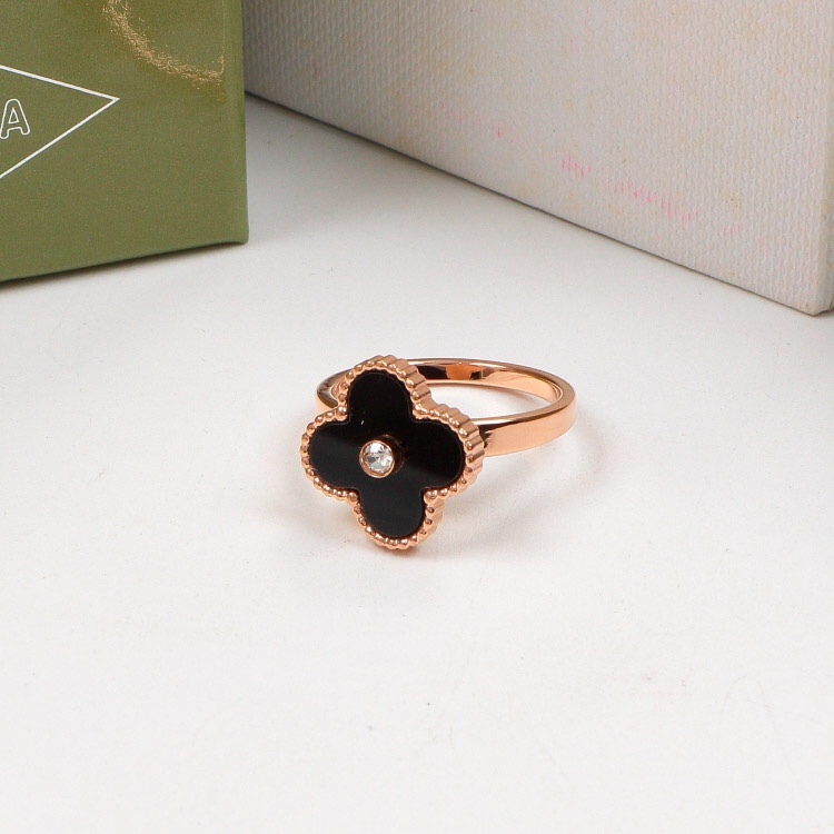 van cleef ring 002