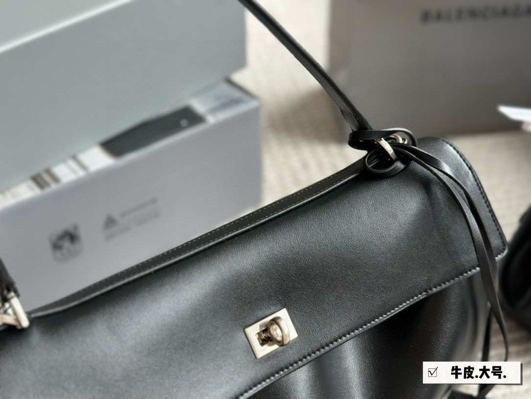 Balenciaga Silver Modern Bag 071