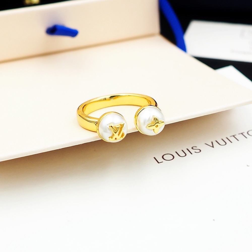 LV Gold Logo-Accented Ring 097