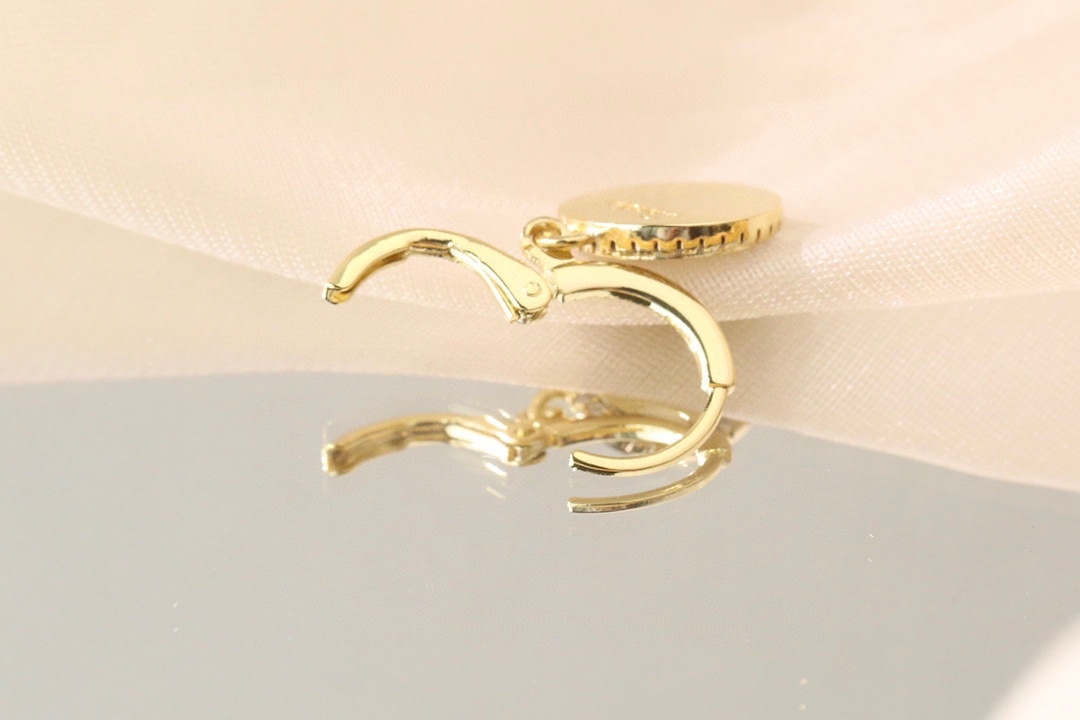 Cartier Rose Gold Vintage-Inspired Earrings 0138