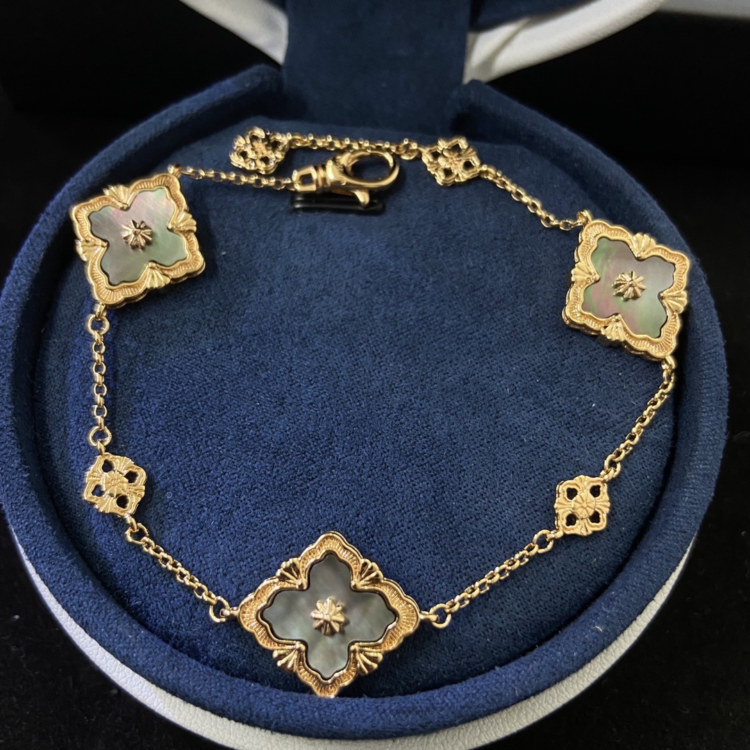 Buccellati Rose Gold Vintage-Inspired Bracelet 002