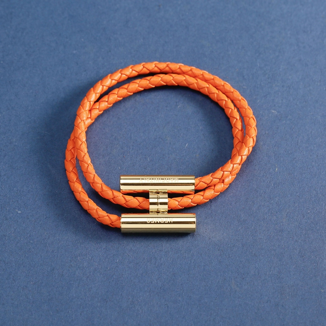 Hermes h Orange Logo-Accented Bracelet 024