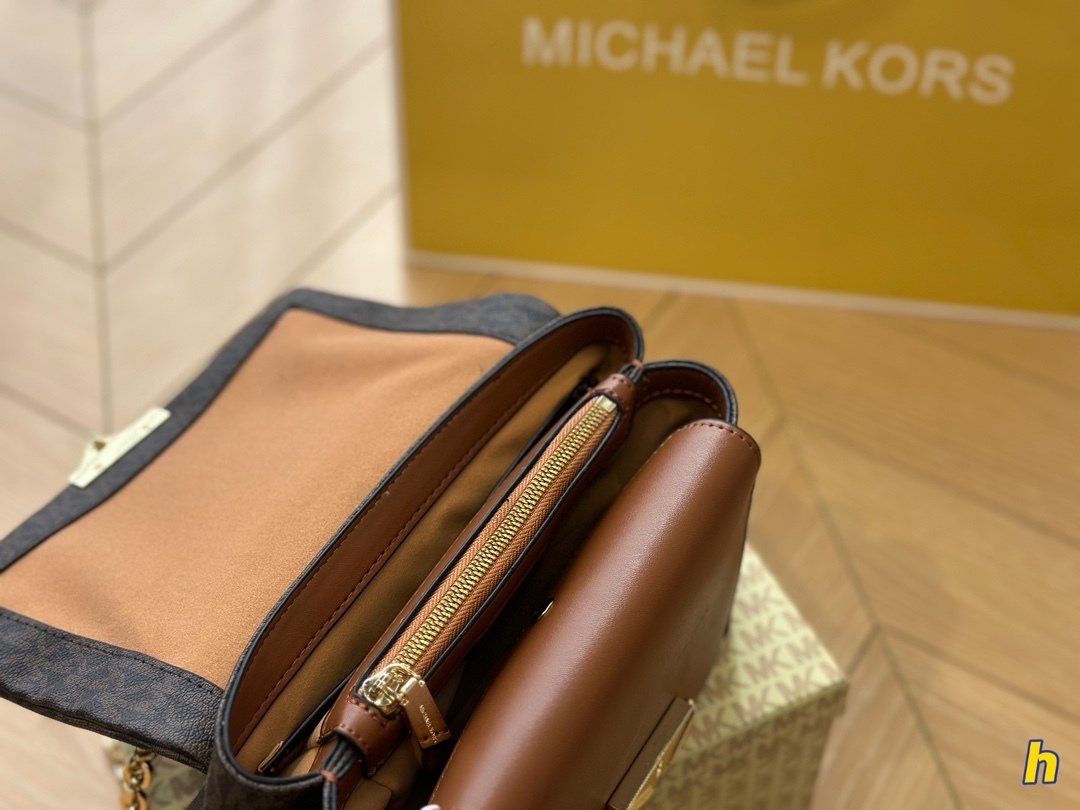 MK Gold Vintage-Inspired Bag 001