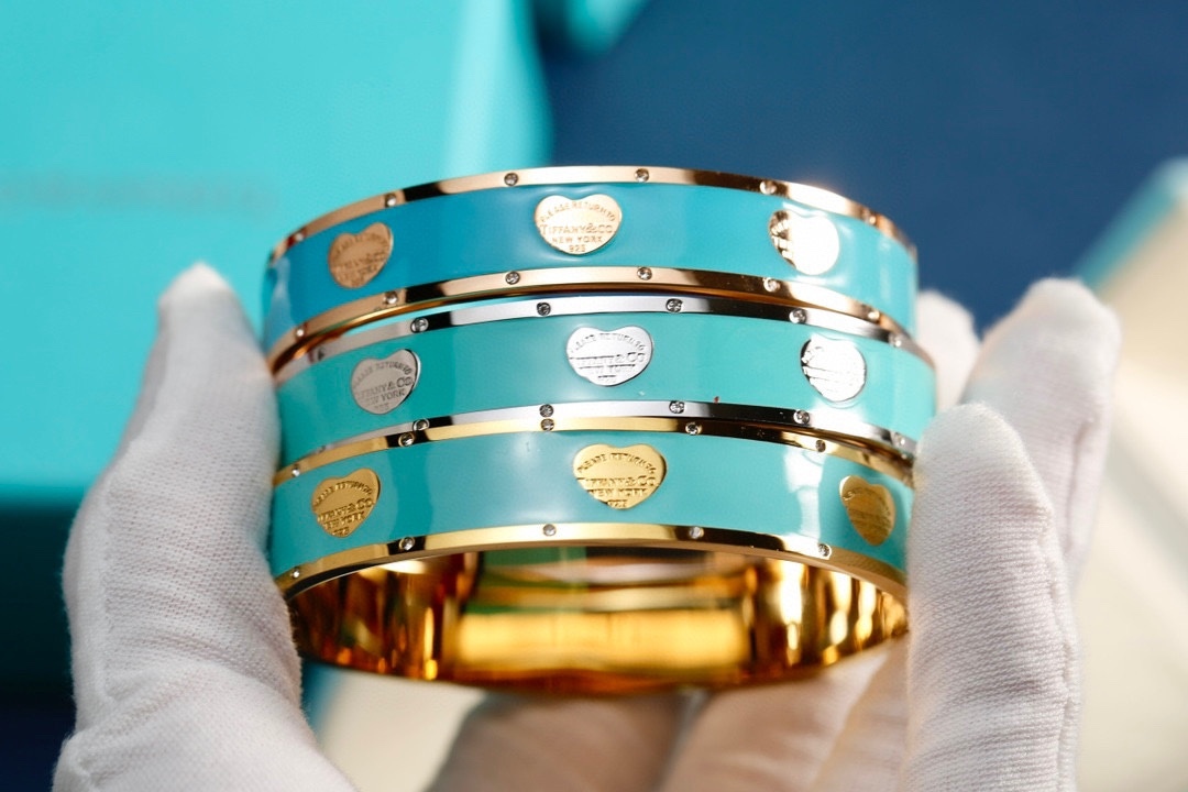 Tiffany Rose Gold Vintage-Inspired Bracelet 216