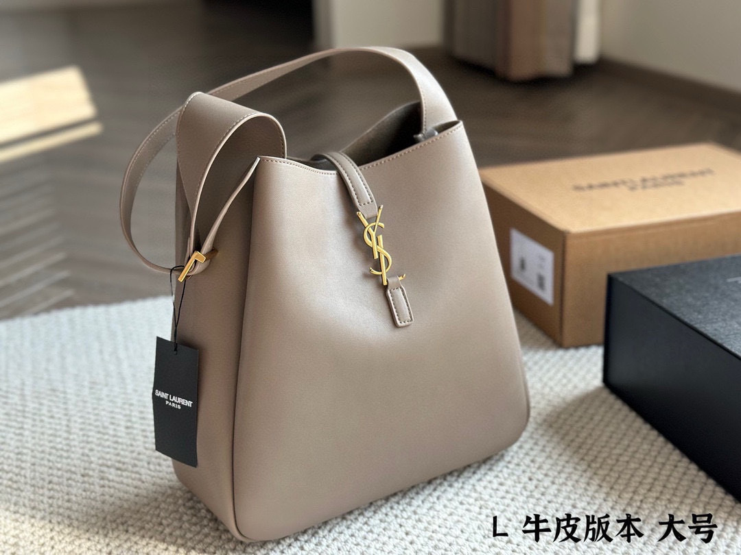 YSL Beige Statement Bag 152