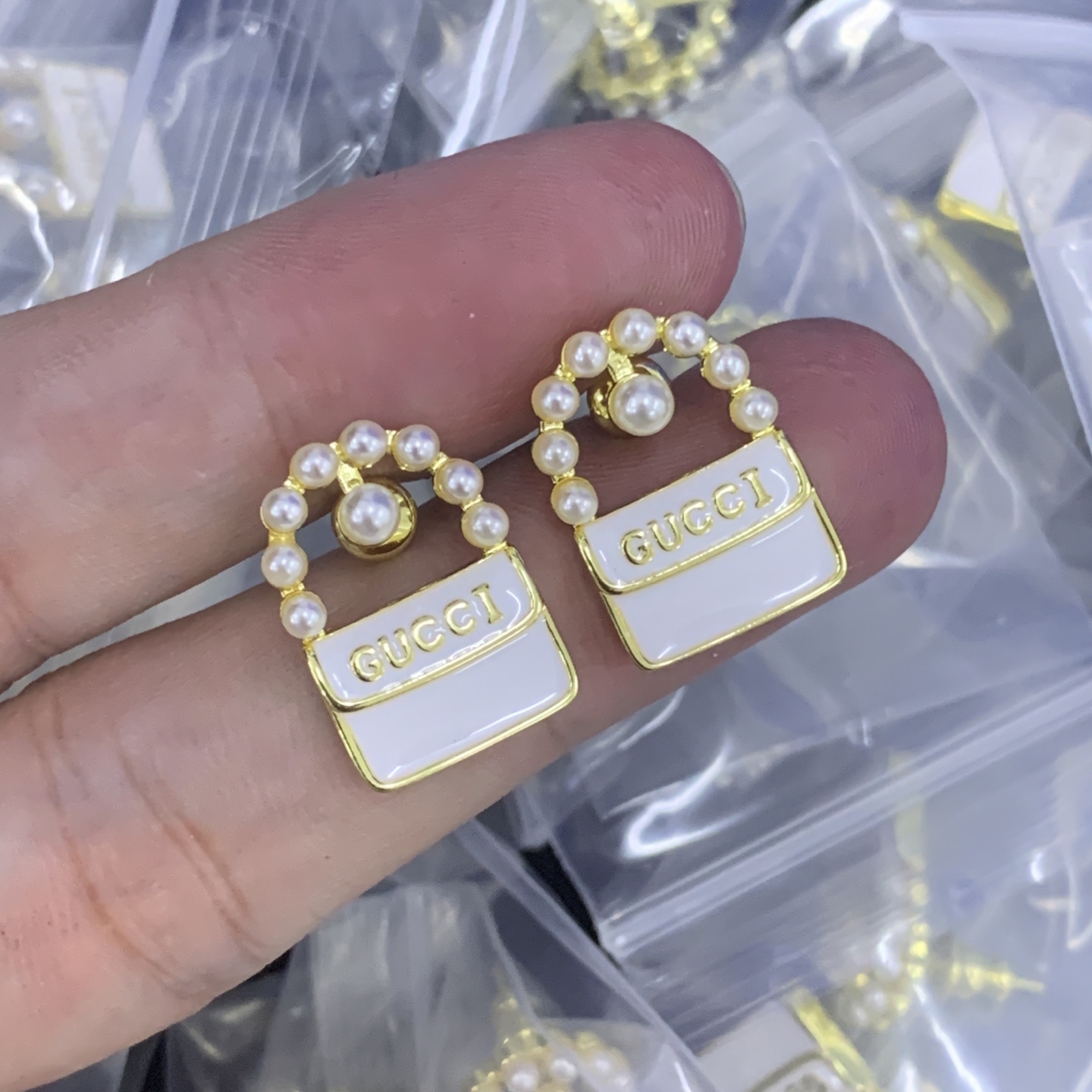 Gucci Gold Vintage-Inspired Earrings 394