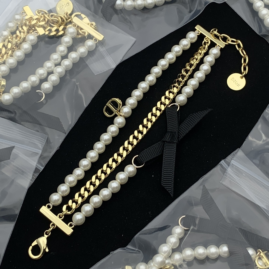 Dior Gold Vintage-Inspired Bracelet 623