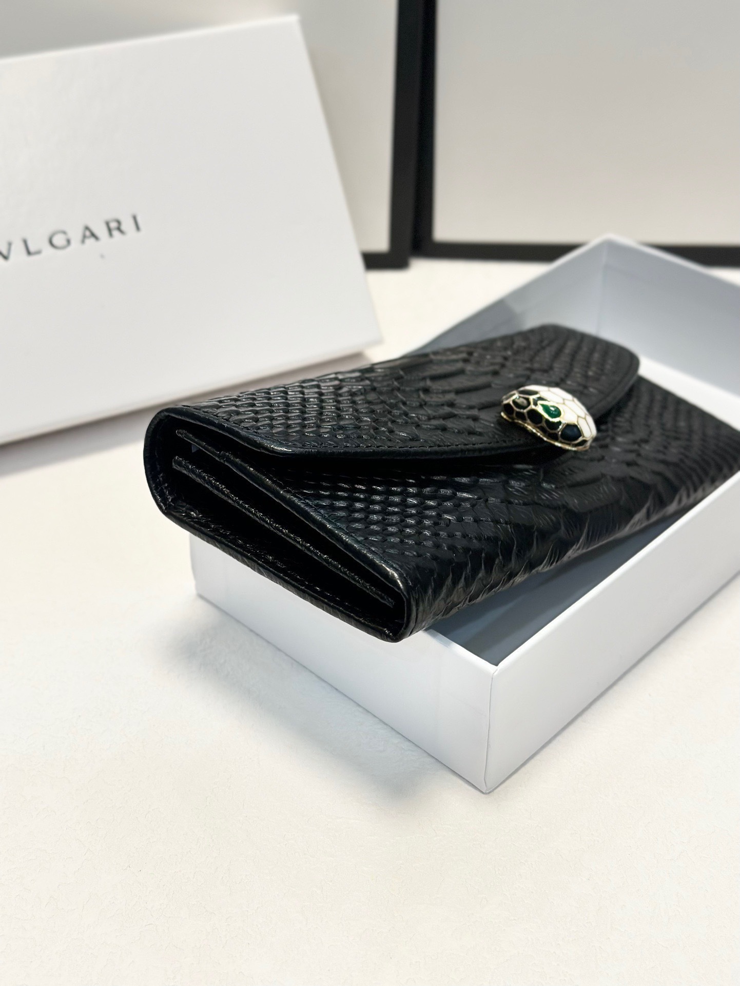 BVLGARI Silver Logo-Accented Bag 203