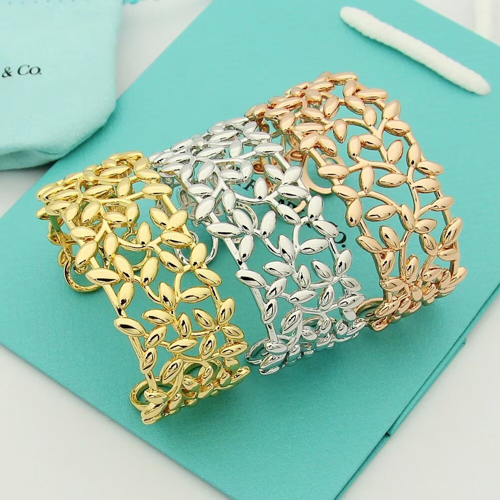 Tiffany Gold Vintage-Inspired Bracelet 231