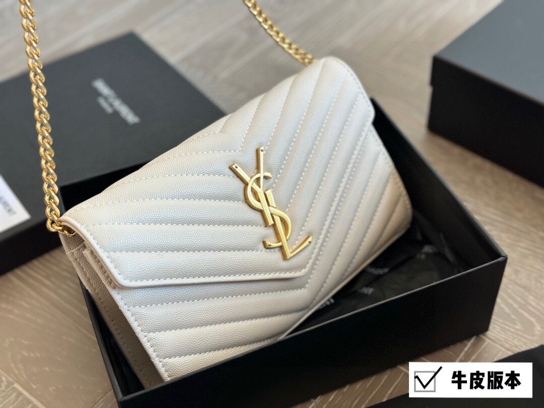 YSL Gold Logo-Accented Bag 088