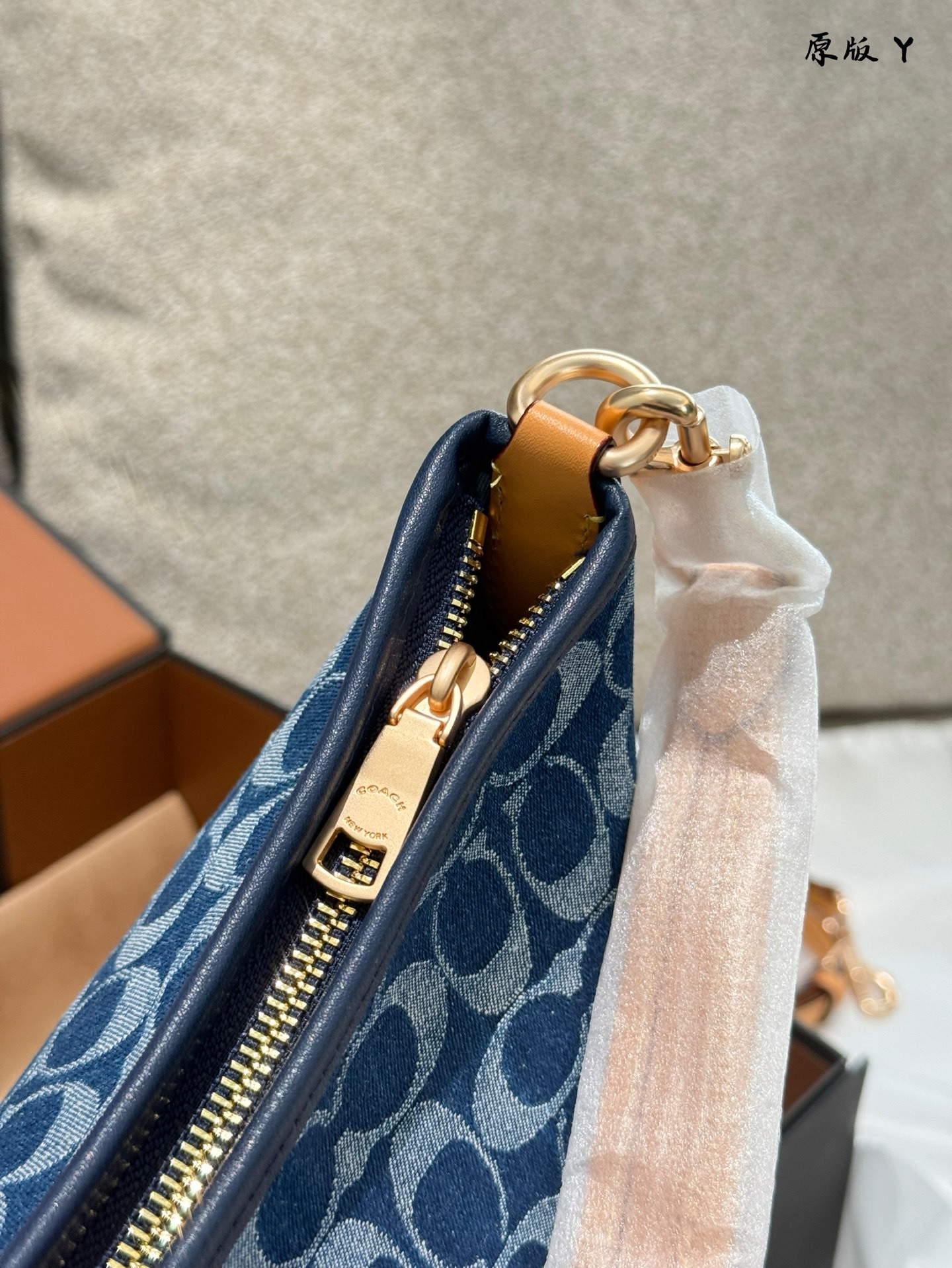 Coach Blue Quilted Bag 080