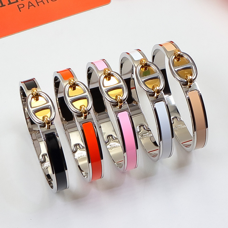 Hermes h Silver Logo-Accented Bracelet 003