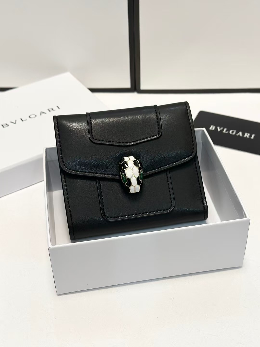 BVLGARI Green Logo-Accented Bag 205