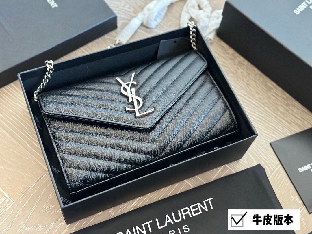 YSL Gold Logo-Accented Bag 088