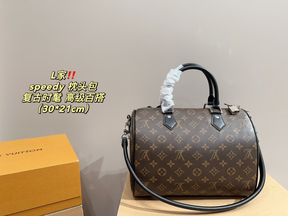 LV Silver Quilted Bag Speedy leather Speedy Soft 30 Dark