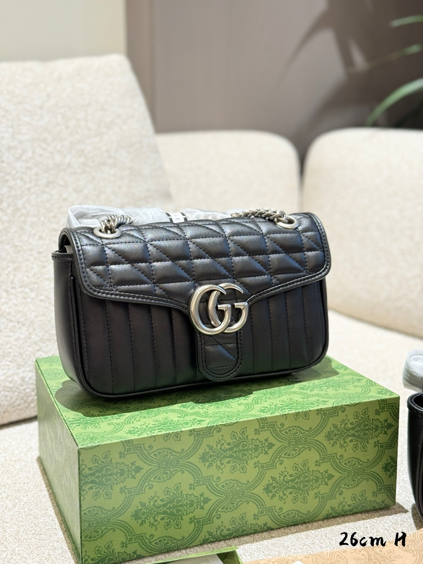 Gucci Silver Logo-Accented Bag 539