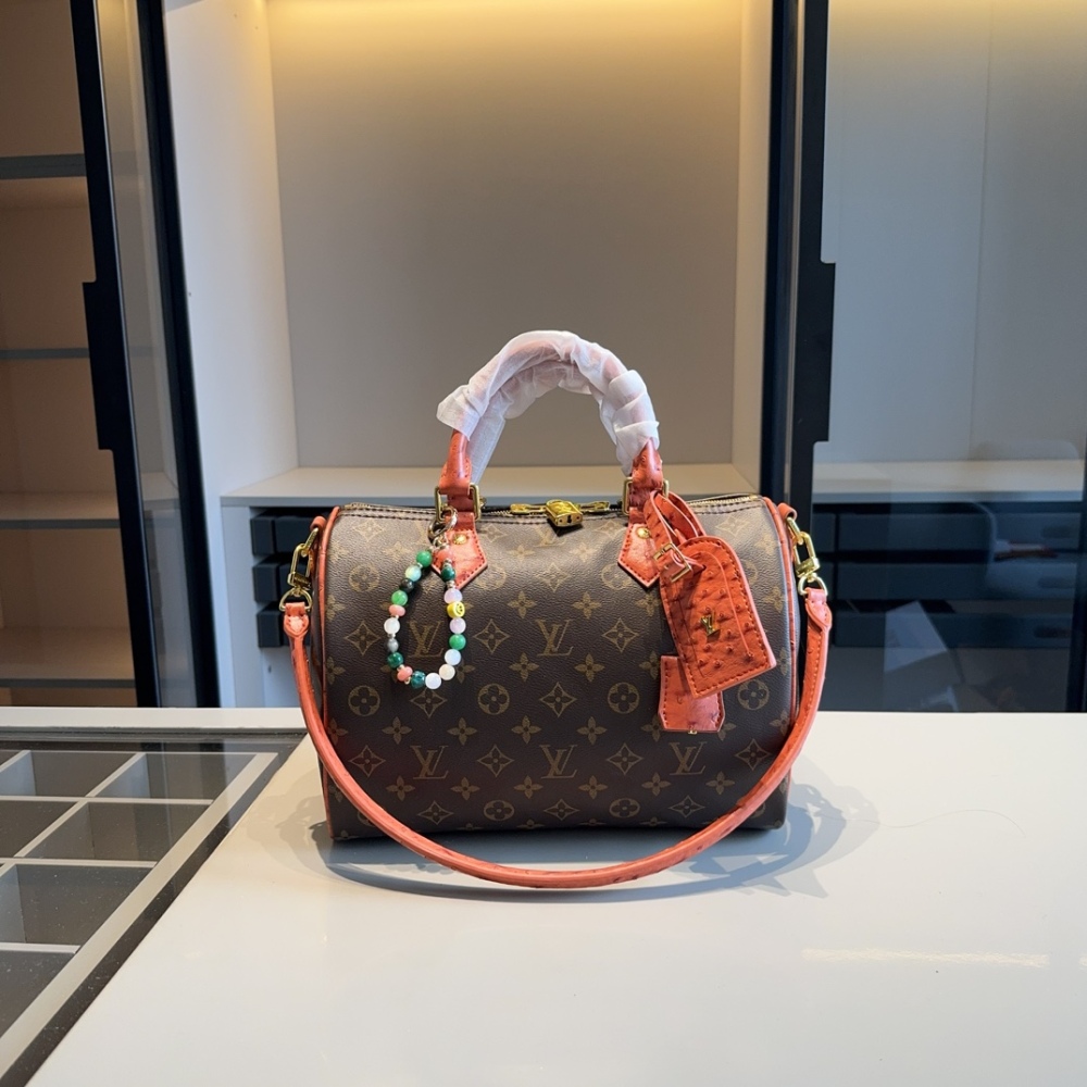 LV Rose Gold Quilted Bag Speedy leather Speedy Soft 30 Dark