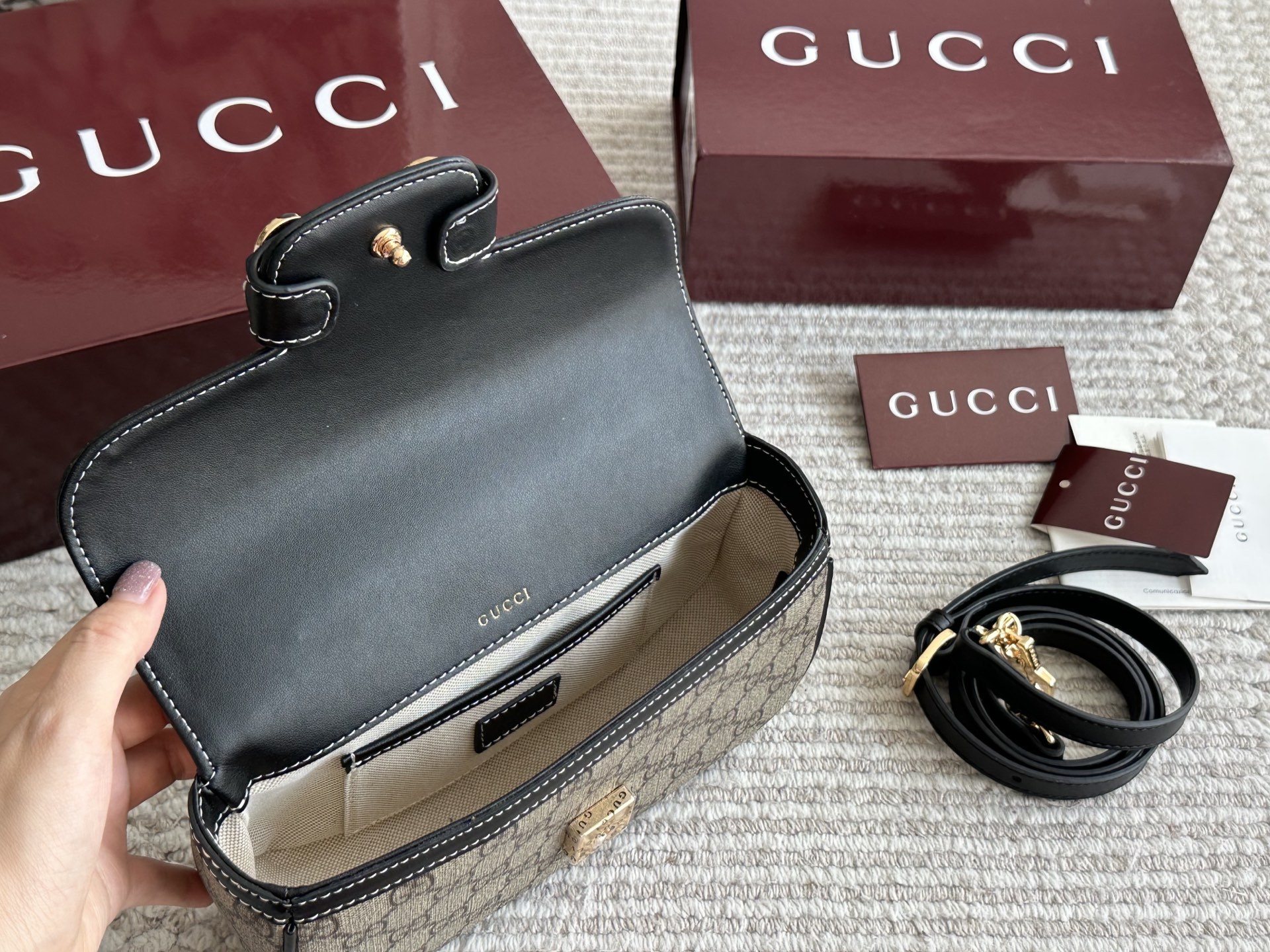 Gucci Beige Quilted Bag 586