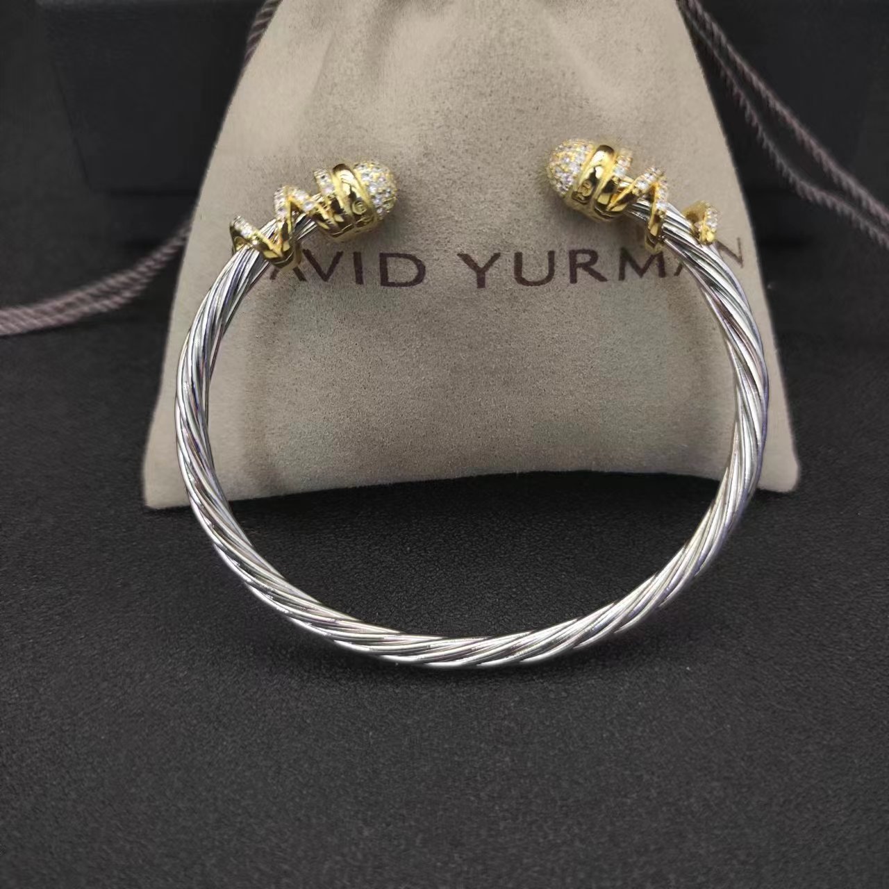 David Yurman Silver Logo-Accented Bracelet 005
