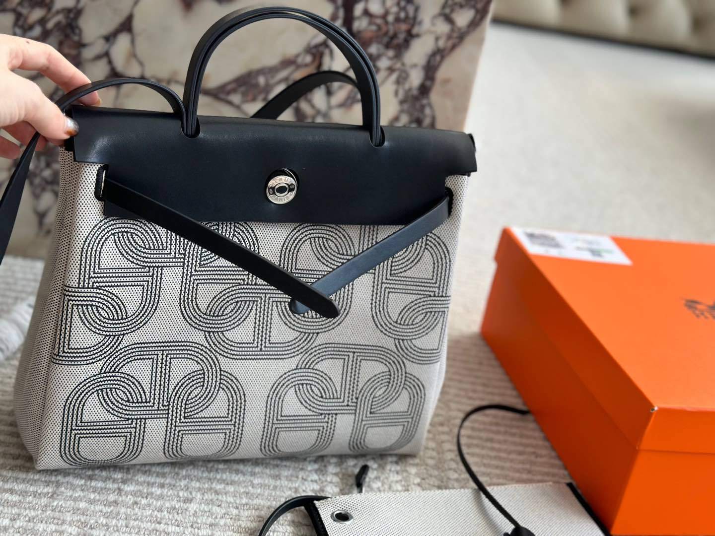 Hermes h herbag Silver Quilted Bag 289