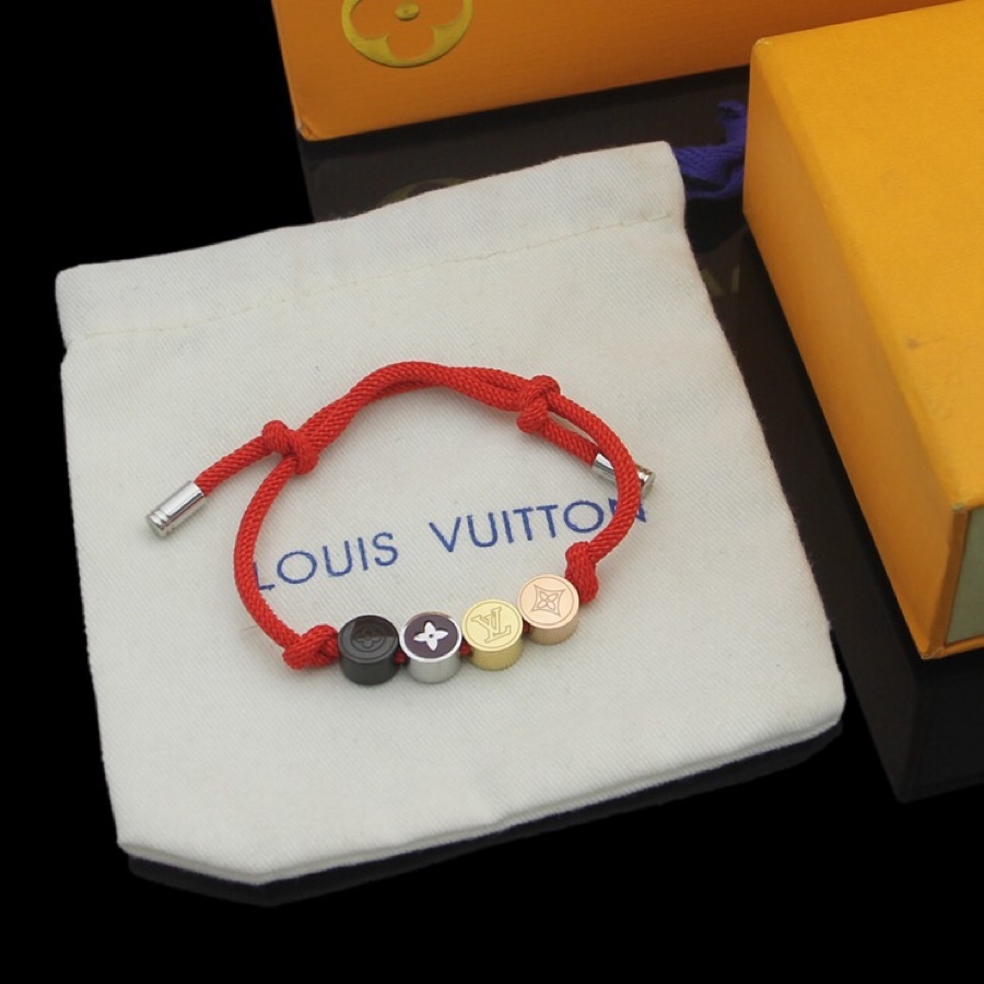 LV earrings 074