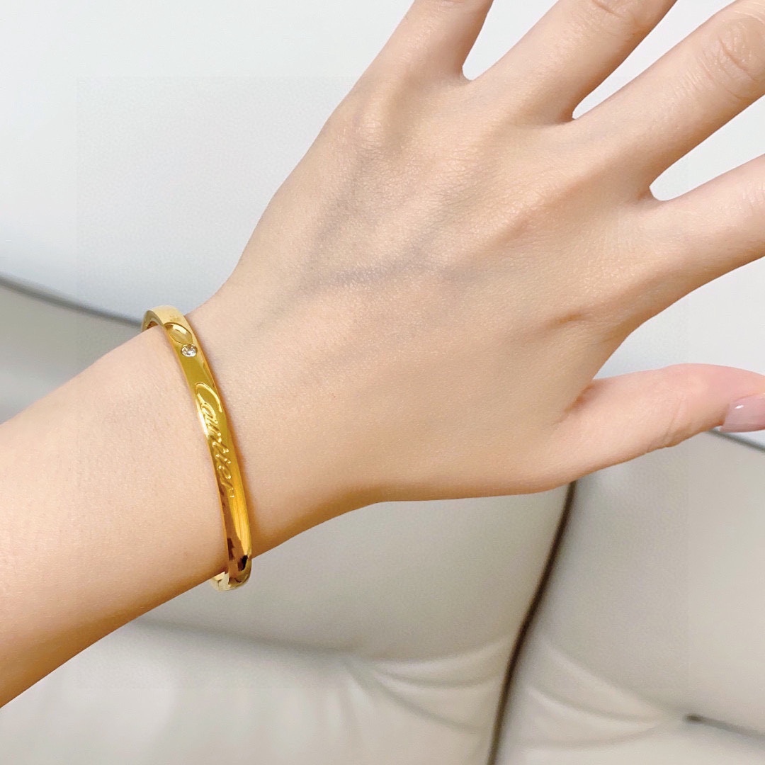 Cartier Rose Gold Geometric Bracelet 001