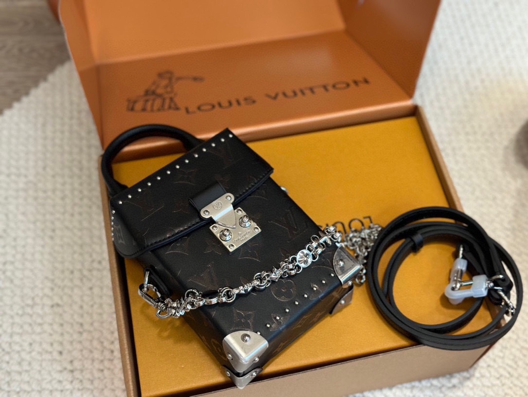 LV Orange Vintage-Inspired Bag 1555