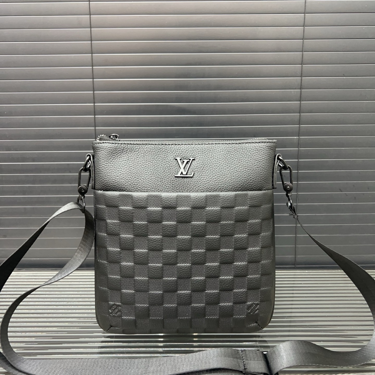 LV Silver Minimalist Bag 1338
