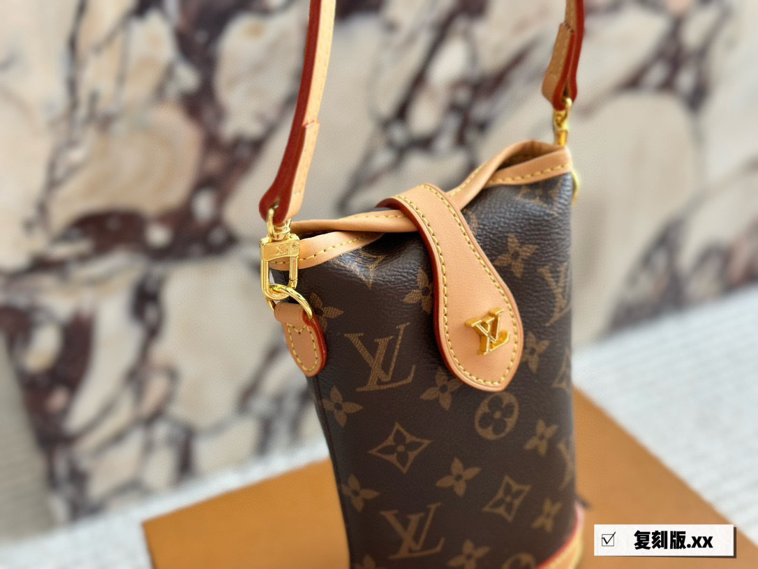 LV Rose Gold Logo-Accented Bag 1493