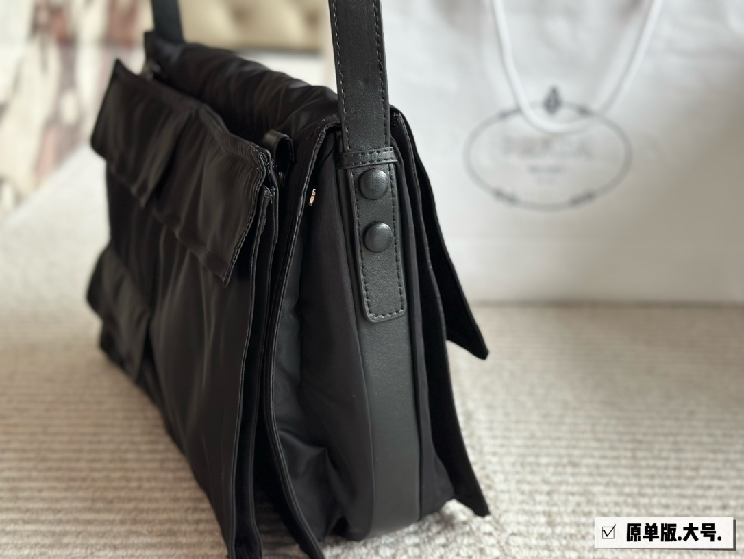 Prada Beige Logo-Accented Bag 035