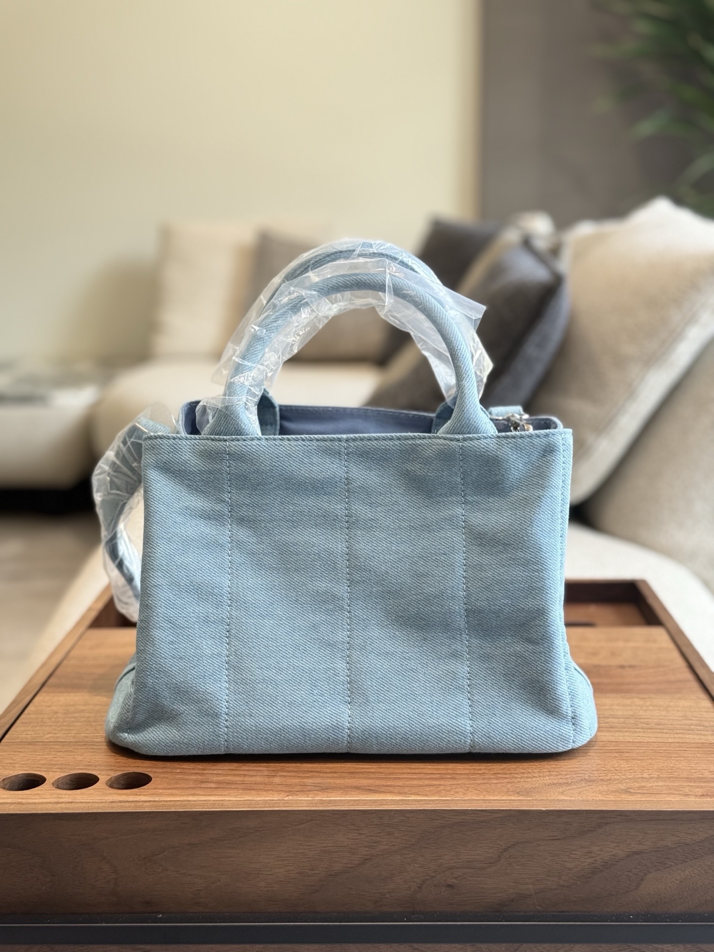 Prada Blue Vintage-Inspired Bag 018