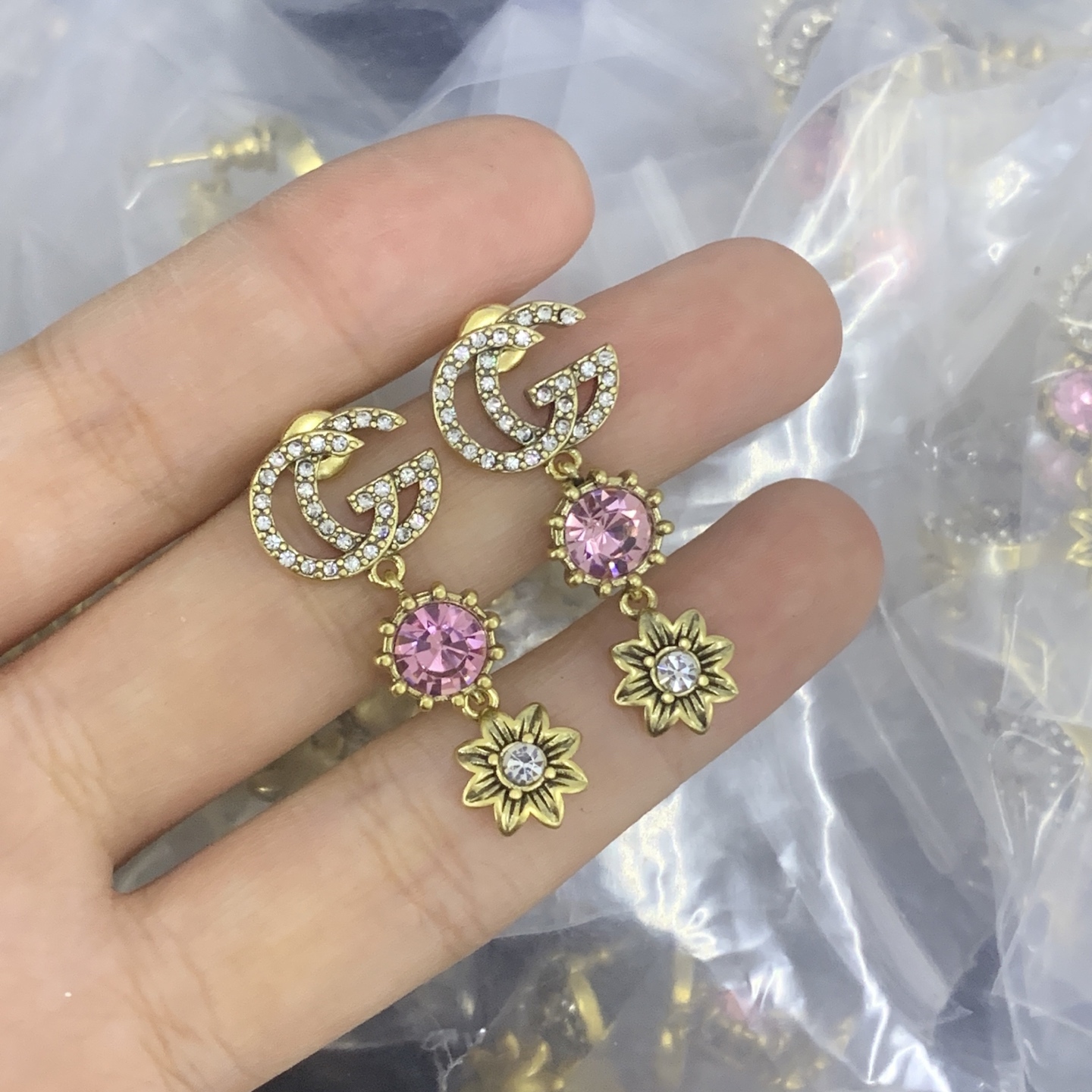 Gucci Rose Gold Vintage-Inspired Earrings 120