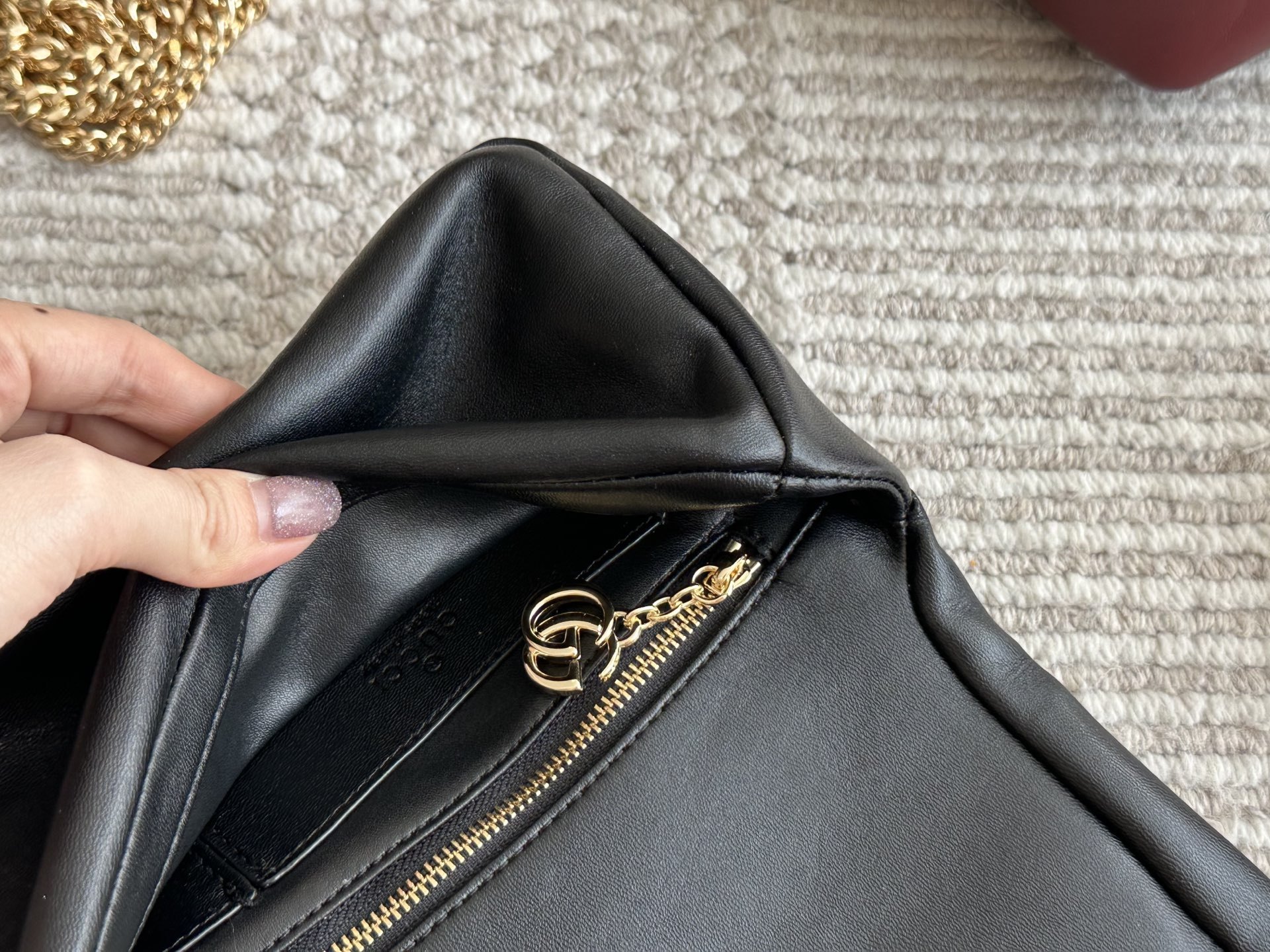 Gucci Gold Vintage-Inspired Bag 585