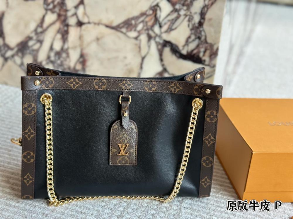 LV Gold Logo-Accented Bag 1616