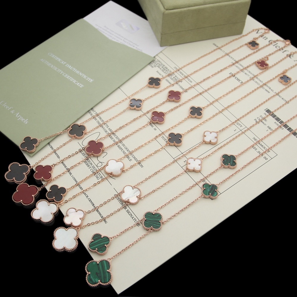 Van Cleef Rose Gold Vintage-Inspired Necklace 049