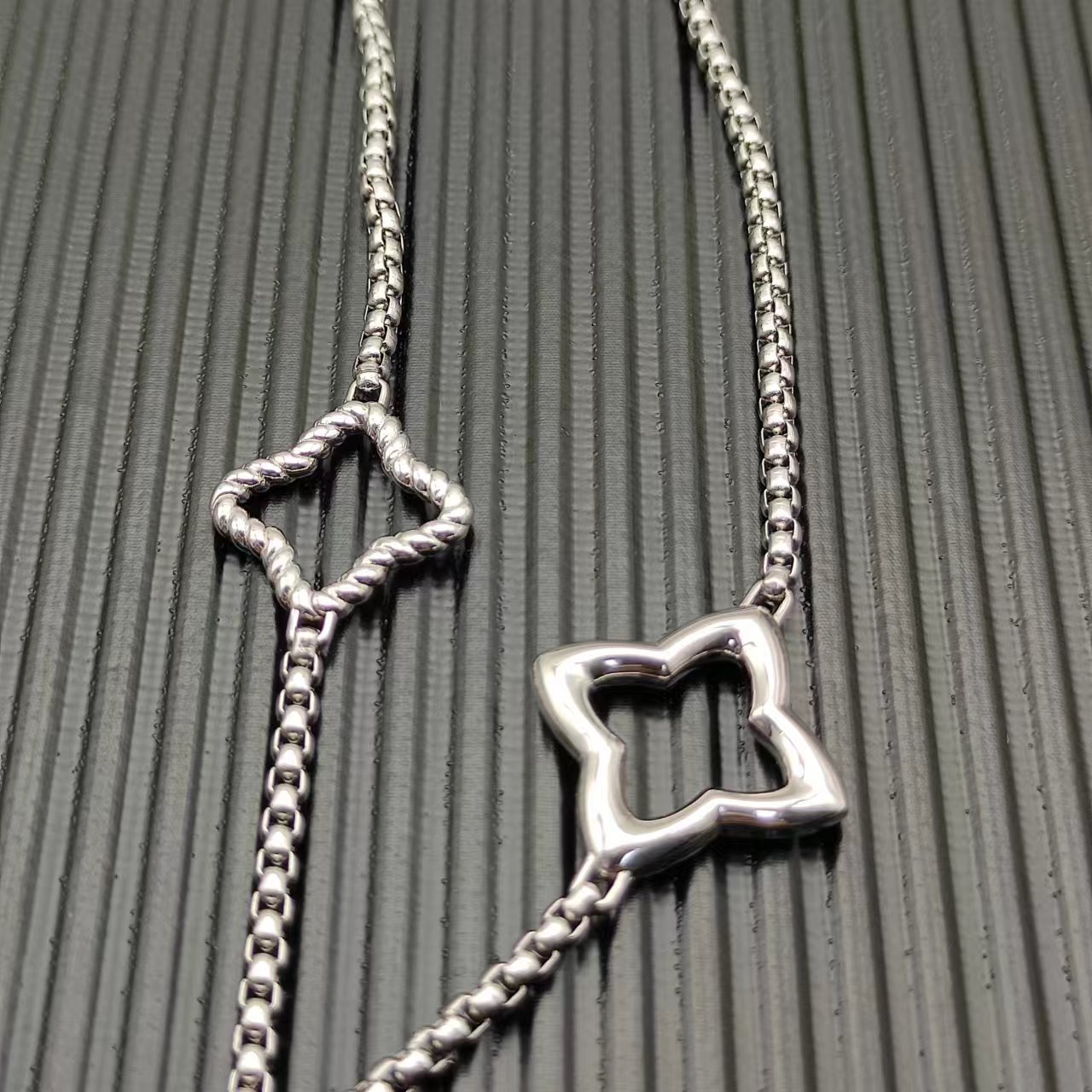 David Yurman Silver Textured Necklace 172
