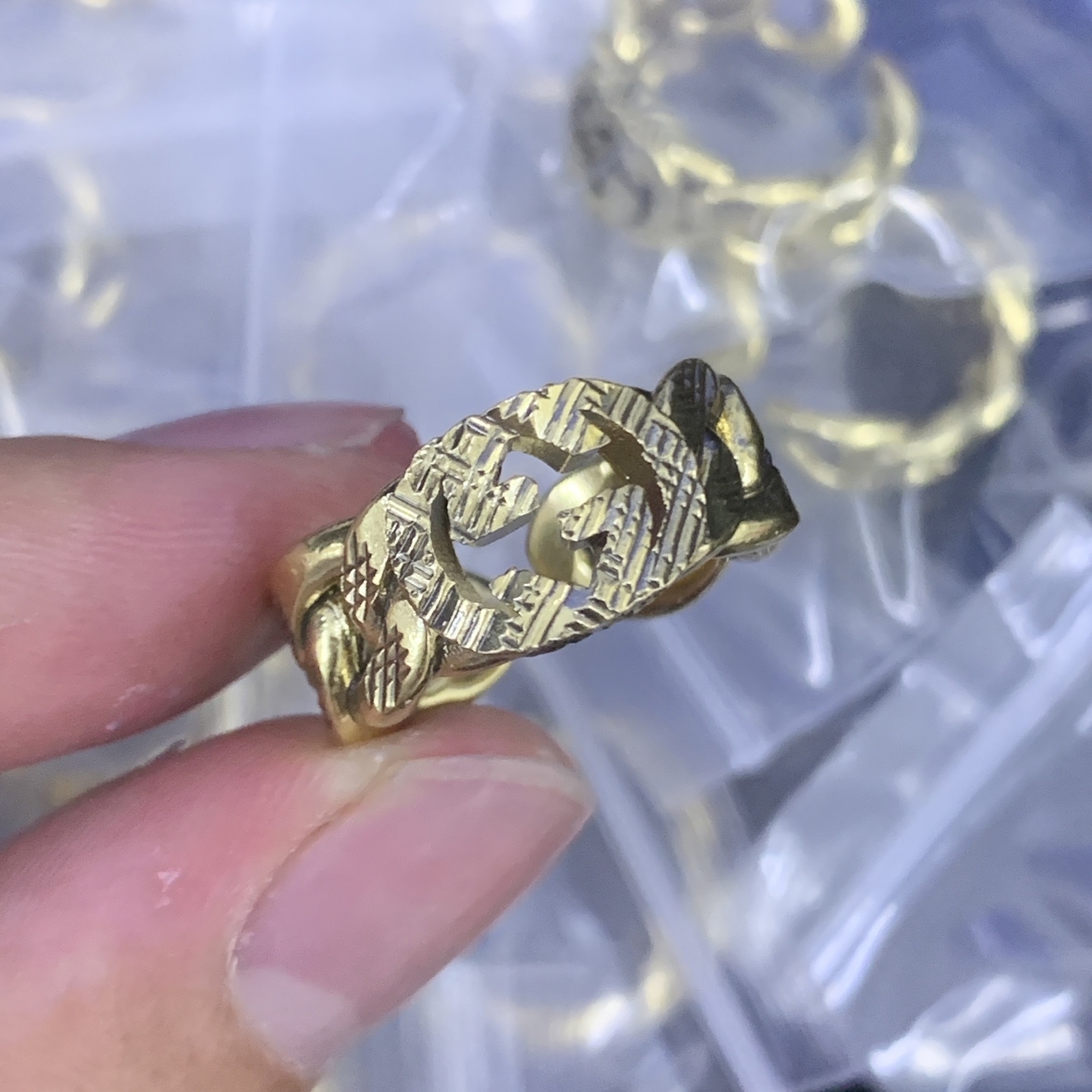 Gucci Gold Vintage-Inspired Ring 189