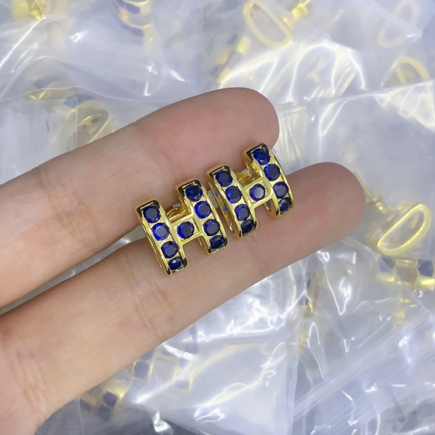Hermes h Yellow Geometric Earrings 145