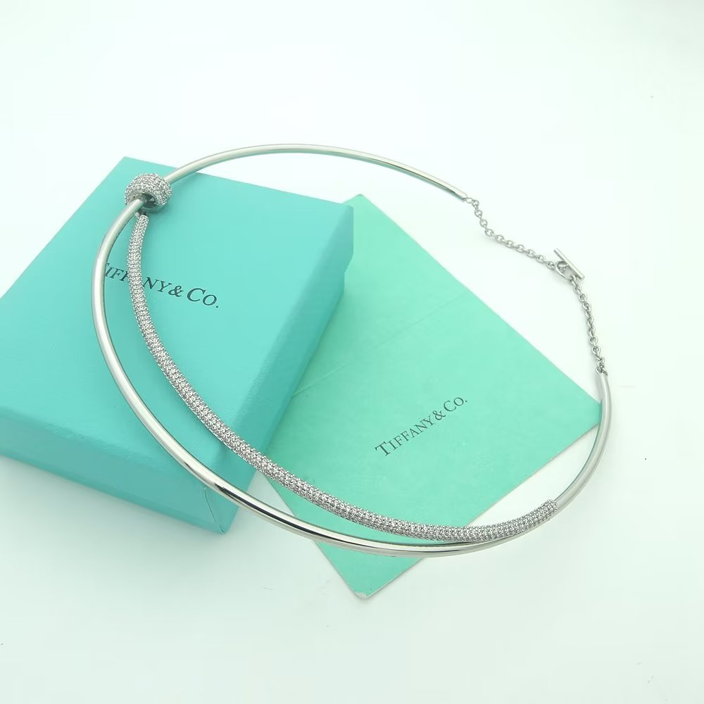 Tiffany Rose Gold Vintage-Inspired Necklace 250