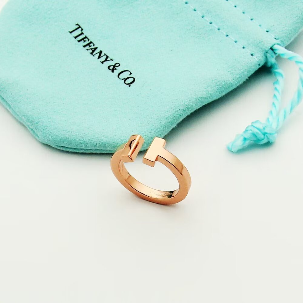 Tiffany Rose Gold Logo-Accented Ring 052